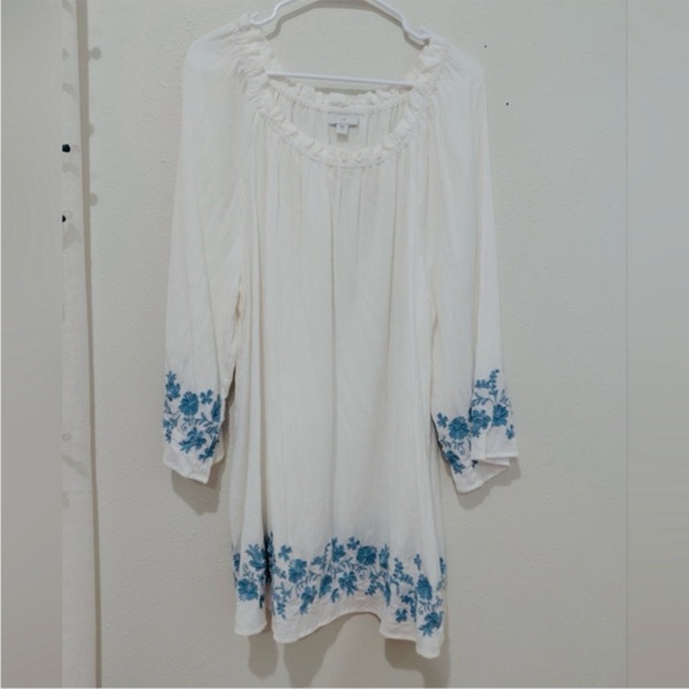 J. Jill Off-Shoulder White Dress with Blue Floral Embroidery